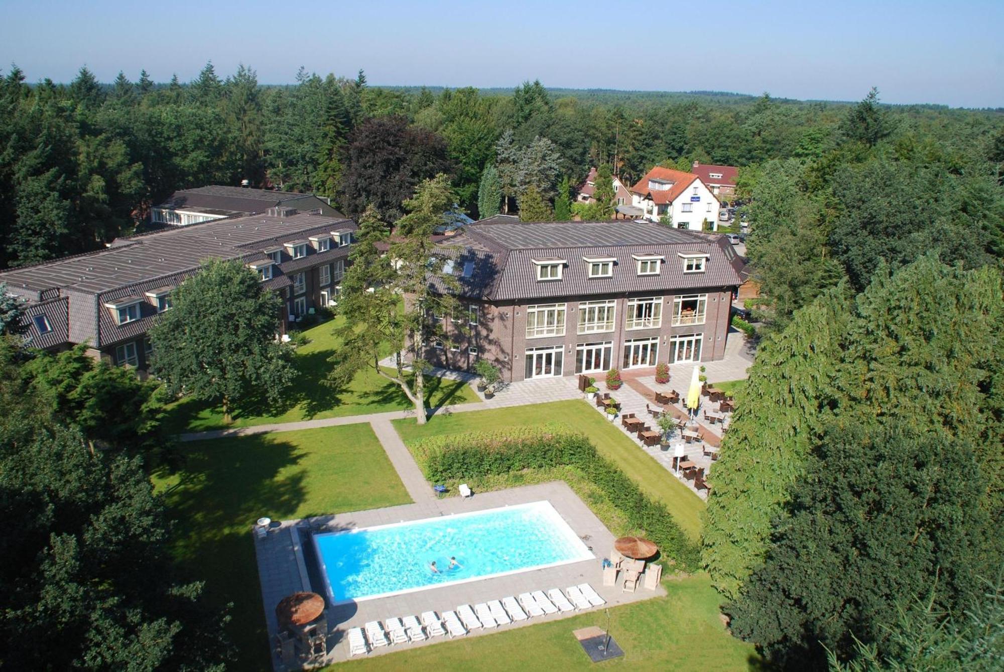 Hotel De Werelt Garderen Exteriér fotografie