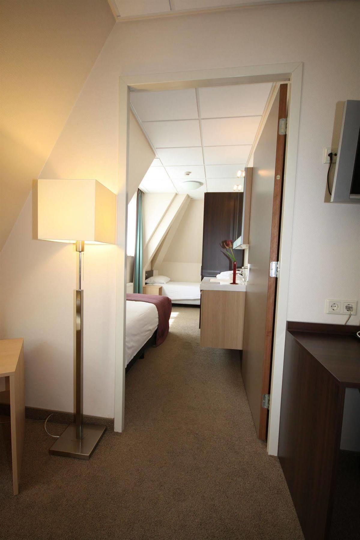 Hotel De Werelt Garderen Exteriér fotografie