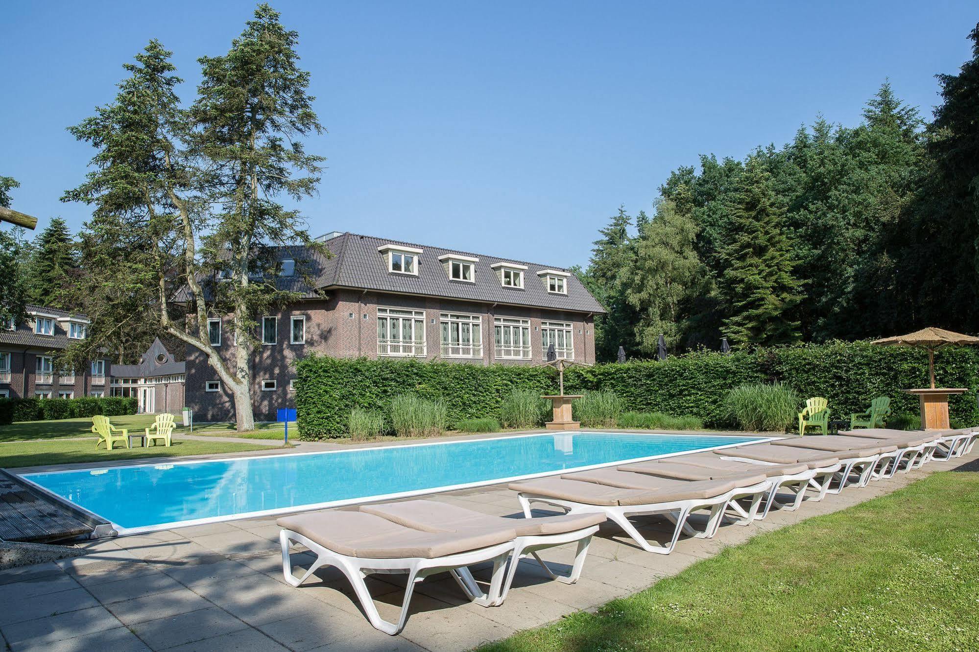 Hotel De Werelt Garderen Exteriér fotografie
